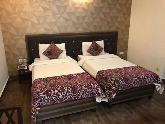 Standard Tek Büyük veya İki Ayrı Yataklı Oda, 2 Tek Kişilik Yatak, Sigara İçilmez, Özel Banyo