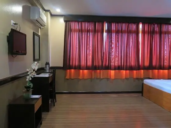 Üç Kişilik Oda