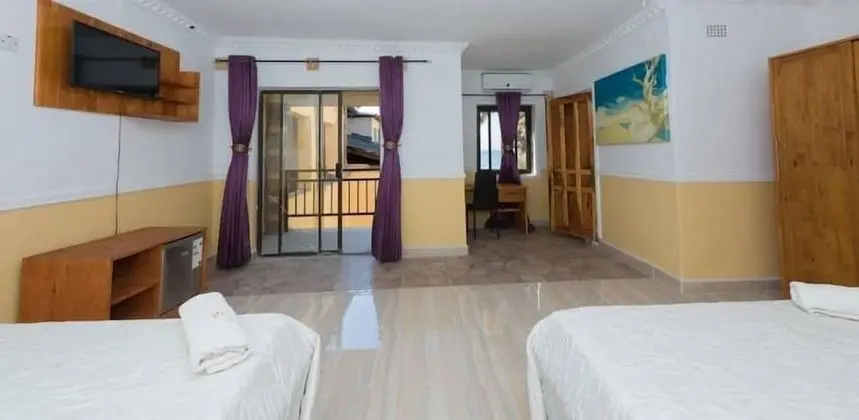 Deluxe Tek Büyük veya İki Ayrı Yataklı Oda