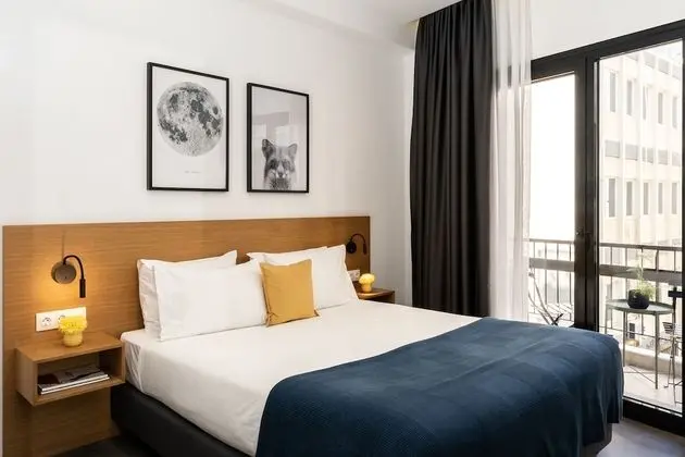 Premium Tek Büyük Yataklı Oda, Balkon, Şehir Manzaralı