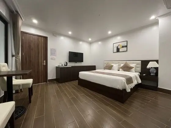 Deluxe Tek Büyük Yataklı Oda