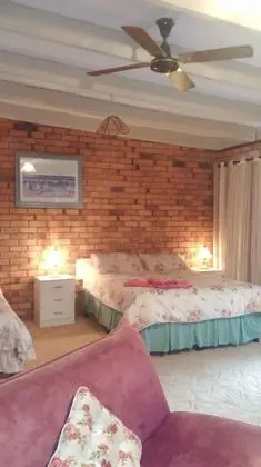 Bungalov, Küçük Mutfak (Self contained)