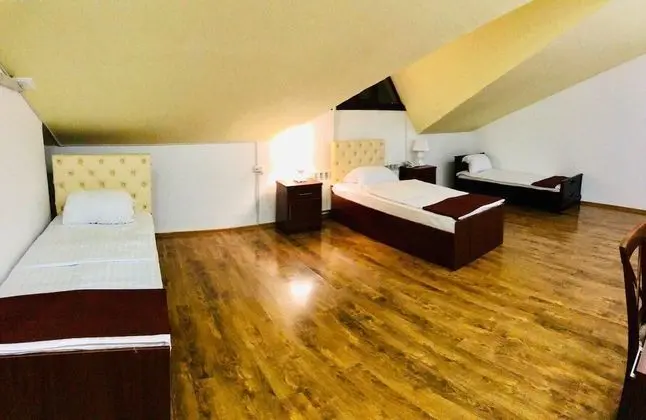 Standard Üç Kişilik Oda