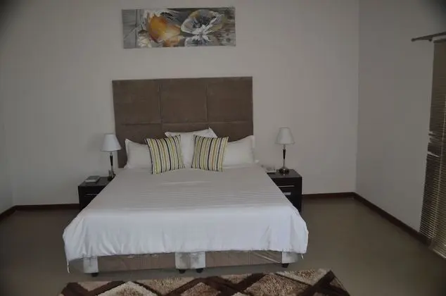 Deluxe Tek Kişilik Oda, 1 Büyük (Queen) Boy Yatak, Engellilere Uygun, Özel Banyo