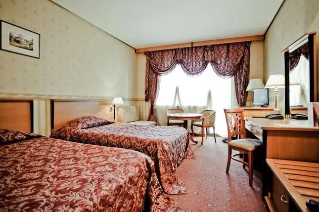 Standard Tek Büyük Yataklı Oda, Balkon (2 adults & 1 child)
