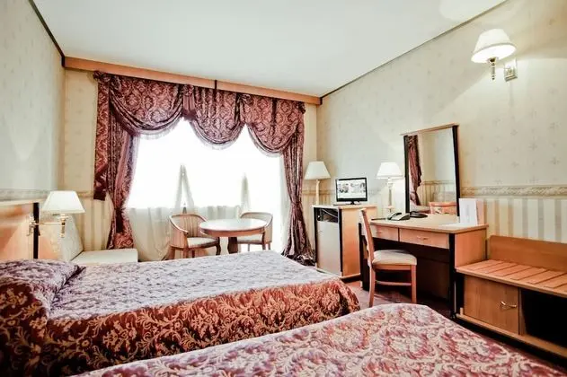 Standard Tek Büyük Yataklı Oda, Balkon (2 adults & 1 child)