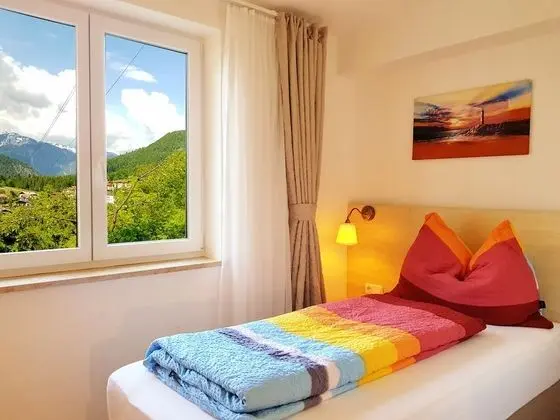 Tek Kişilik Oda, Dağ Manzaralı