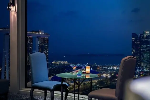Pacific Club Room