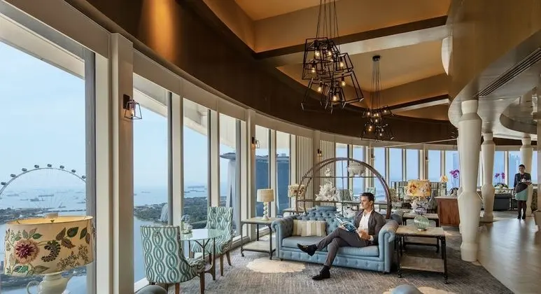 Pacific Club Room