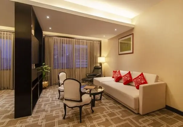 Executive Suite