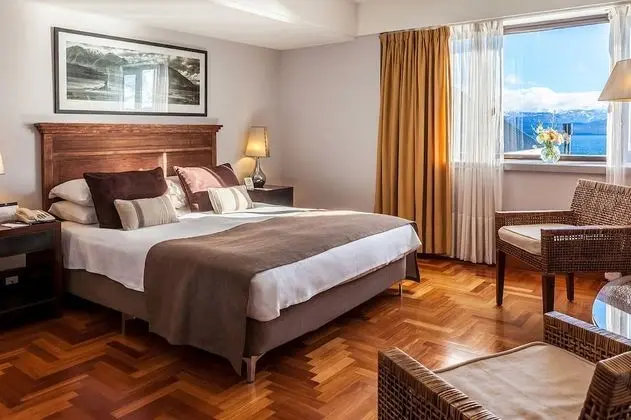 Deluxe Oda, 1 En Büyük (King) Boy Yatak, Göl Manzaralı