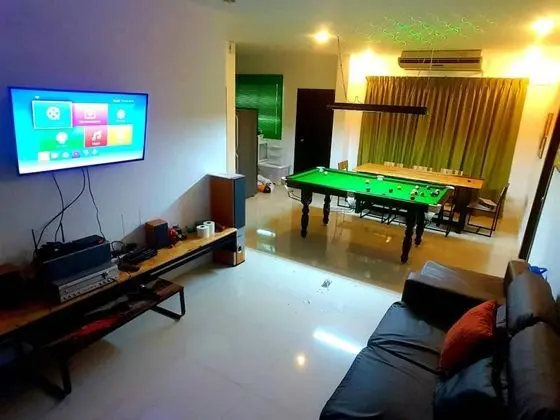 Panbuddee Pool Villa 5