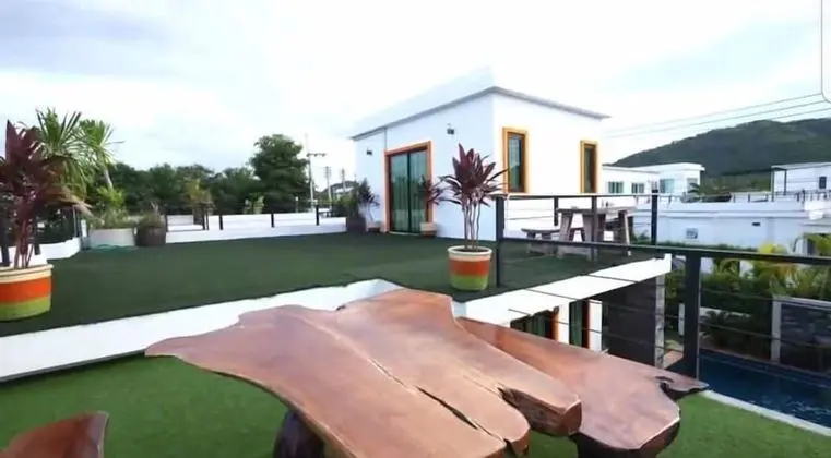 Panbuddee Pool Villa 5