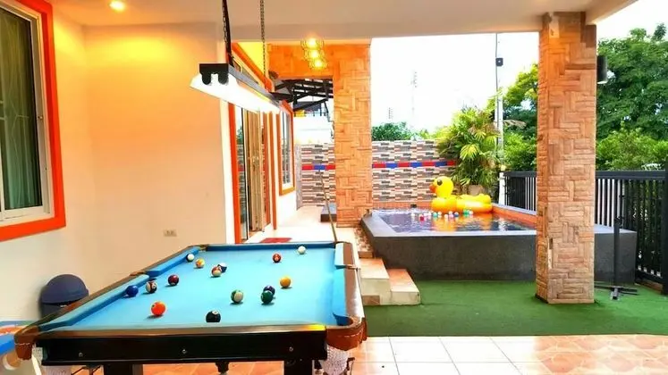Panbuddee Pool Villa 7