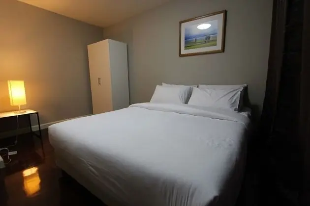 Deluxe Veranda Suite Room
