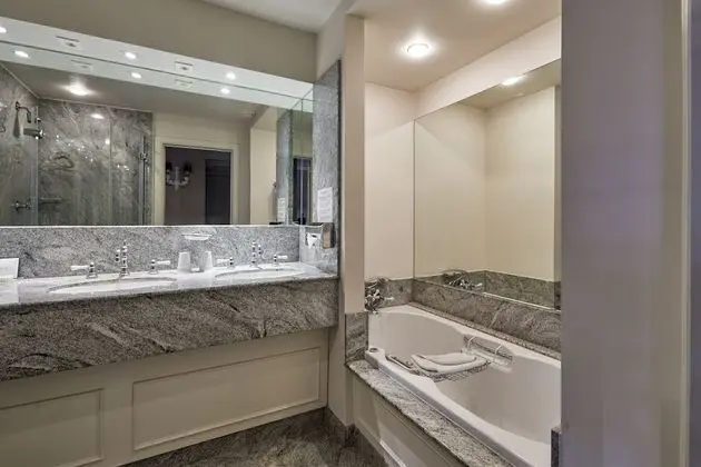 Junior Süit, 1 Yatak Odası, Sıcak Su Küveti