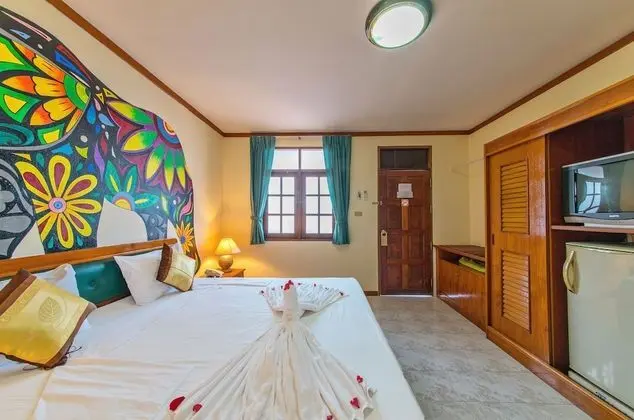 Comfort Tek Büyük Yataklı Oda, 1 Büyük (Queen) Boy Yatak, Sigara İçilmez, Avlu Manzaralı