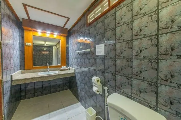 Comfort Tek Büyük Yataklı Oda, 1 Büyük (Queen) Boy Yatak, Sigara İçilmez, Avlu Manzaralı