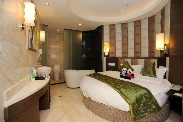 Standard Tek Büyük Yataklı Oda