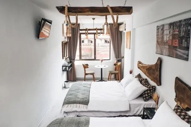 Luxury Üç Kişilik Oda