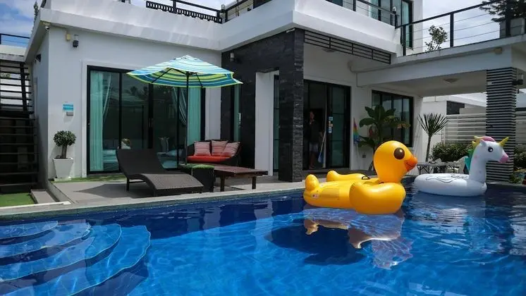Four Bedrooms Private Pool Villa