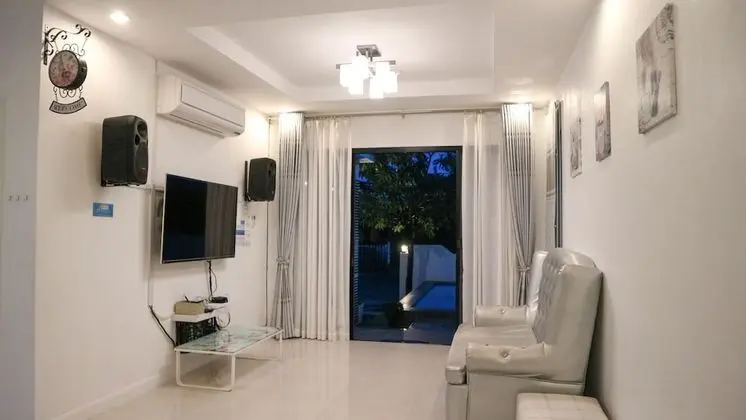 Four Bedrooms Private Pool Villa