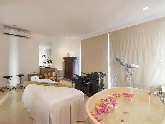 Villa, 6 Yatak Odası (Marie)