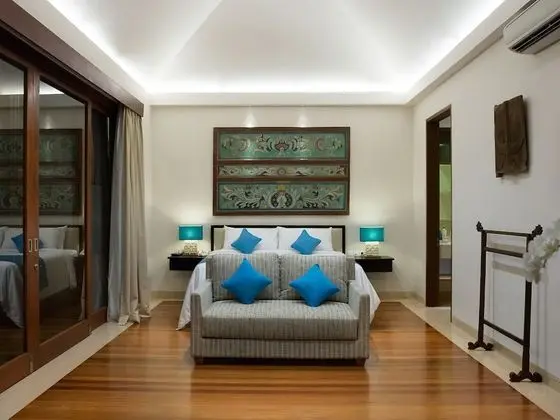 Villa, 6 Yatak Odası (Marie)