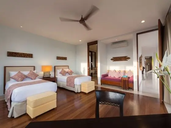 Villa, 6 Yatak Odası (Marie)