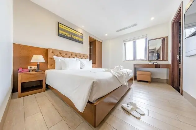 Deluxe Tek Büyük Yataklı Oda, Şehir Manzaralı