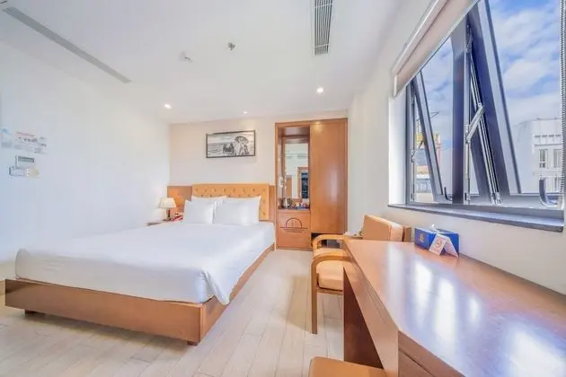 Deluxe Tek Büyük Yataklı Oda, Şehir Manzaralı