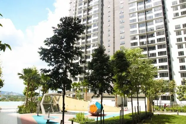 Comfort Daire, 2 Büyük (Queen) Boy Yatak, 2 Banyolu, Bahçe Manzaralı