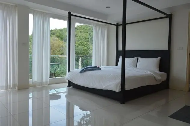 Penthouse Apartment