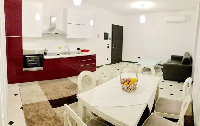 Üç Kişilik Oda, Balkon