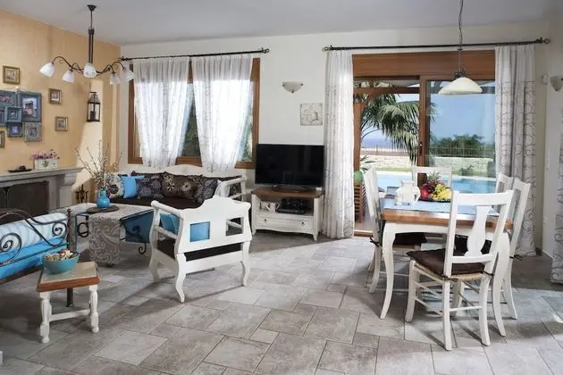Villa, 3 Yatak Odası, Kişiye Özel Havuzlu, Deniz Manzaralı