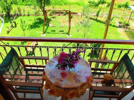 Stüdyo, Birden Çok Yatak, Bahçe Manzaralı