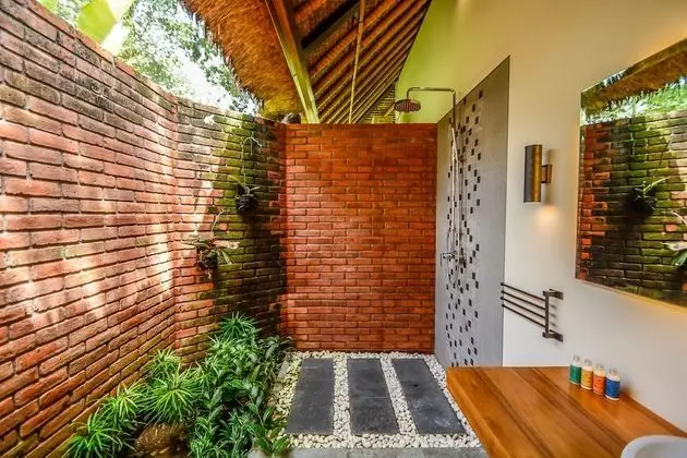 Süit, Bahçe Manzaralı (Garden Suite)