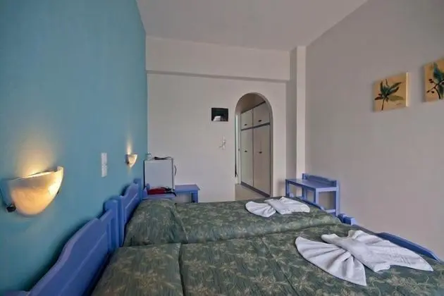 Standard Üç Kişilik Oda