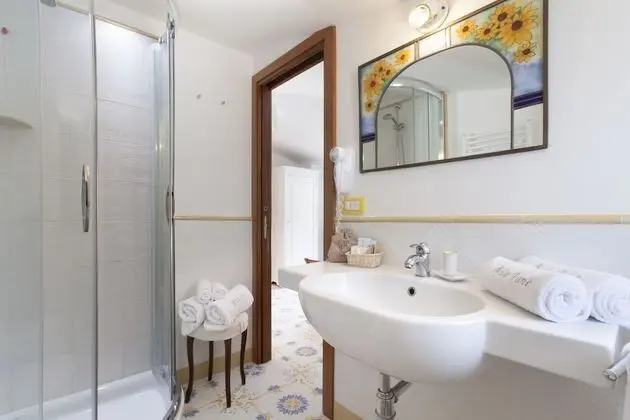 Deluxe Tek Büyük veya İki Ayrı Yataklı Oda