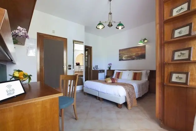 Tek Büyük Yataklı Oda, Balkon, Deniz Manzaralı