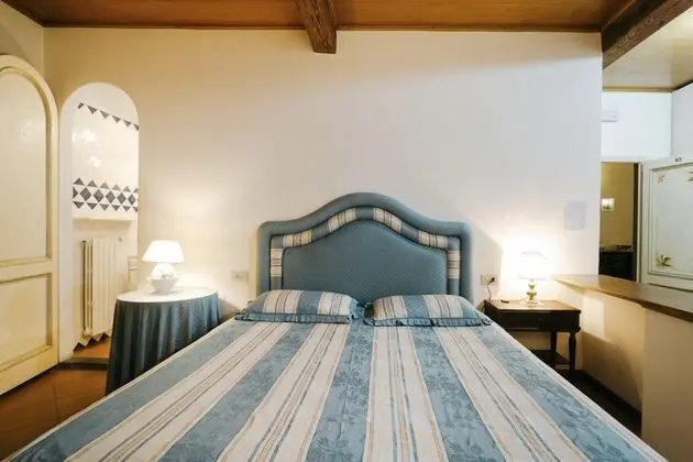 Deluxe Tek Büyük veya İki Ayrı Yataklı Oda