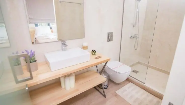 1 Çift Kişilik Veya 2 Tek Kişilik Yatak Deluxe Sea View