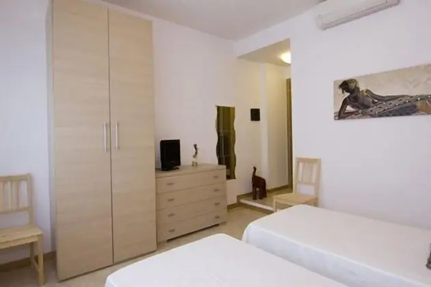 Tek Büyük Yataklı Oda