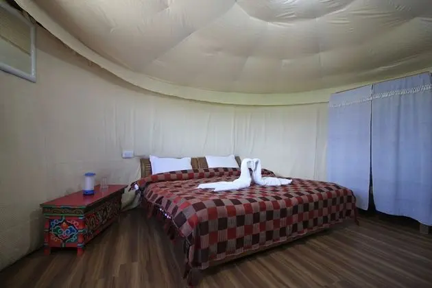 Comfort Çadır, Göl Manzaralı
