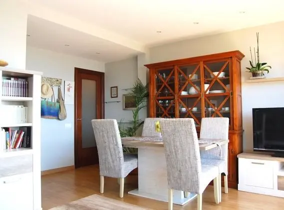 Apart Daire, Birden Çok Yatak, Sigara İçilmez, Deniz Manzaralı