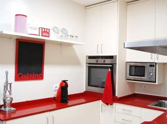 Apart Daire, Birden Çok Yatak, Sigara İçilmez, Deniz Manzaralı