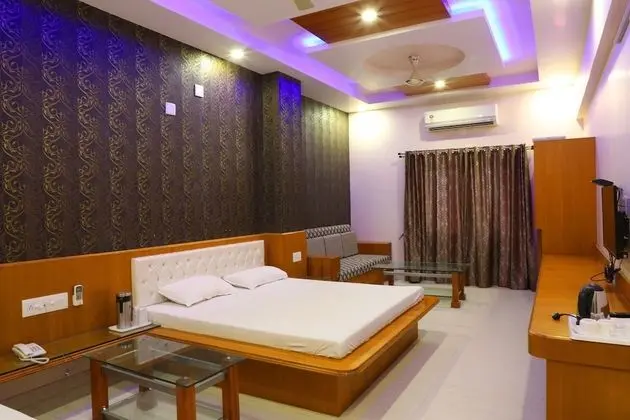 Luxury Üç Kişilik Oda