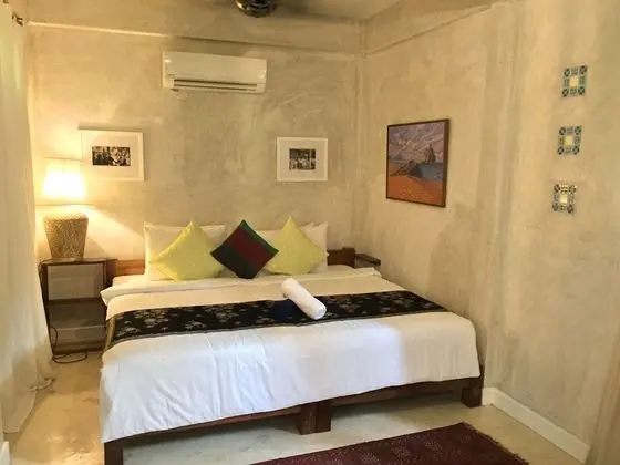 Lower Chalet