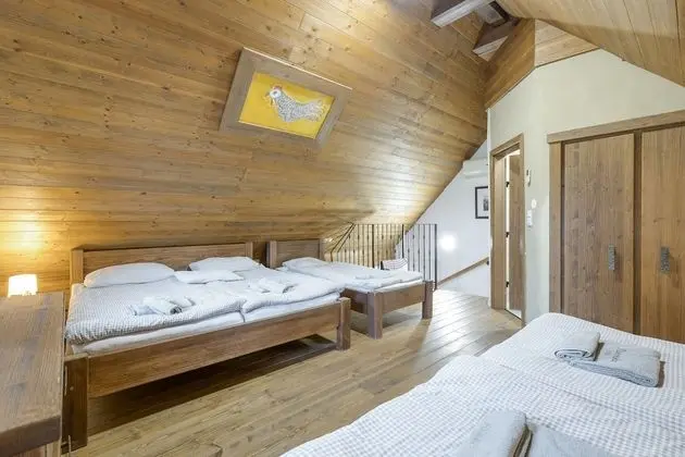 Family Ev, Birden Çok Yatak, 2 Banyolu, Bahçeli (Pannonian Duplex 11 Pond View)