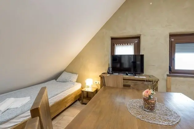 Family Stüdyo, 1 Çift Kişilik Yatak, Bahçeli (Pannonian Studio Mansarde For 2)